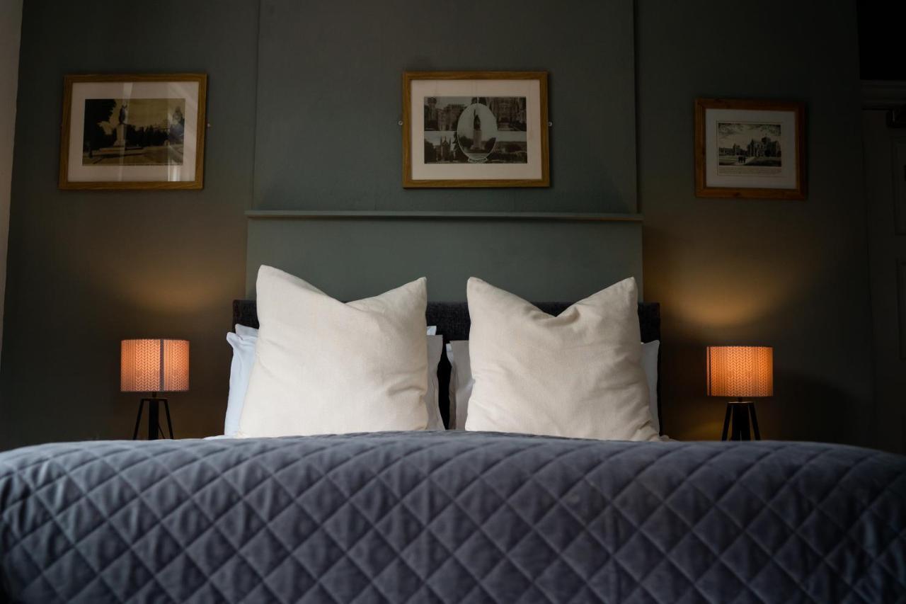 The Plough Itchen Abbas Hotel Winchester Bagian luar foto