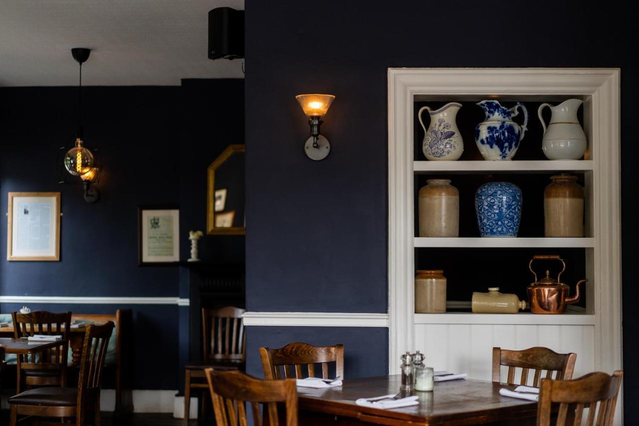 The Plough Itchen Abbas Hotel Winchester Bagian luar foto
