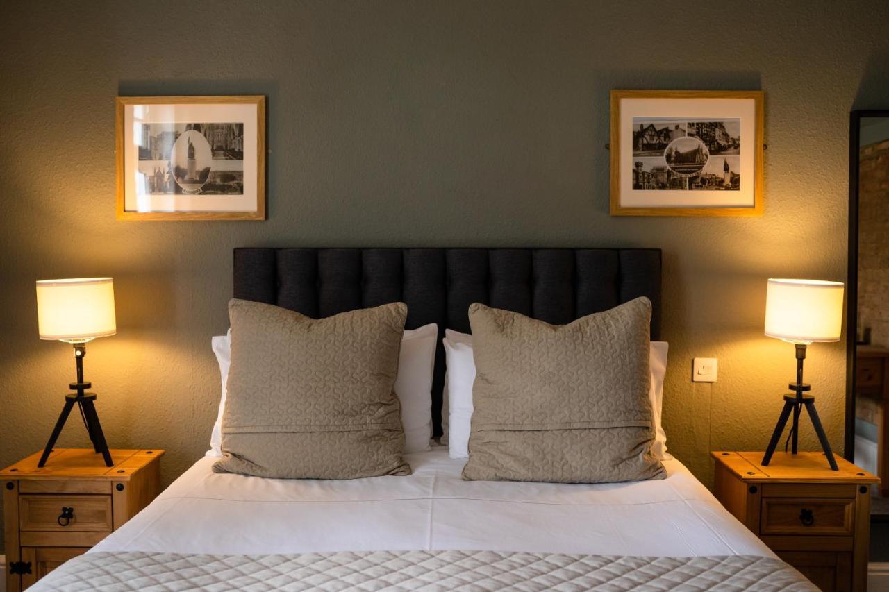 The Plough Itchen Abbas Hotel Winchester Bagian luar foto