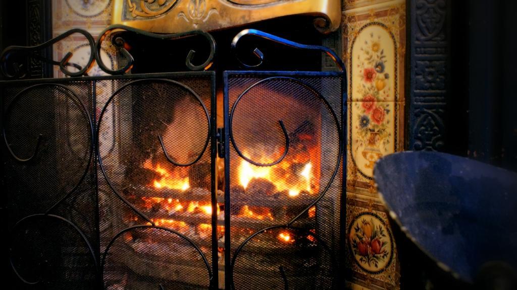 The Plough Itchen Abbas Hotel Winchester Bagian luar foto